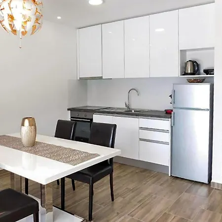 1 Bedroom In Appartement